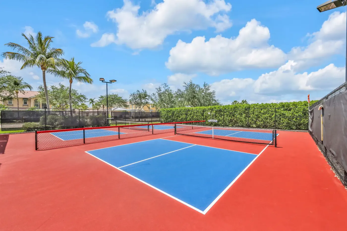 Pickleball courts in VeronaWalk